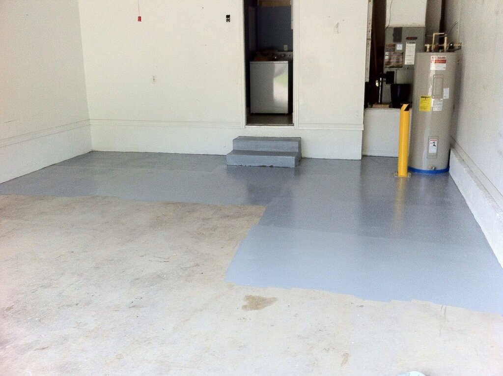 Coating for a garage on a concrete floor