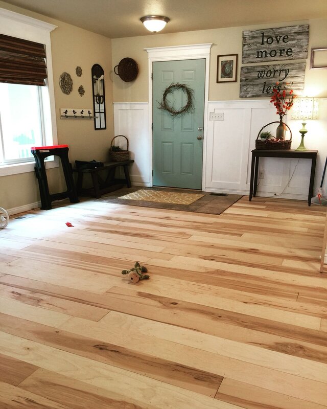 Plywood floor in a wooden house