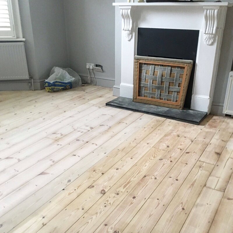 Floor made of edged board