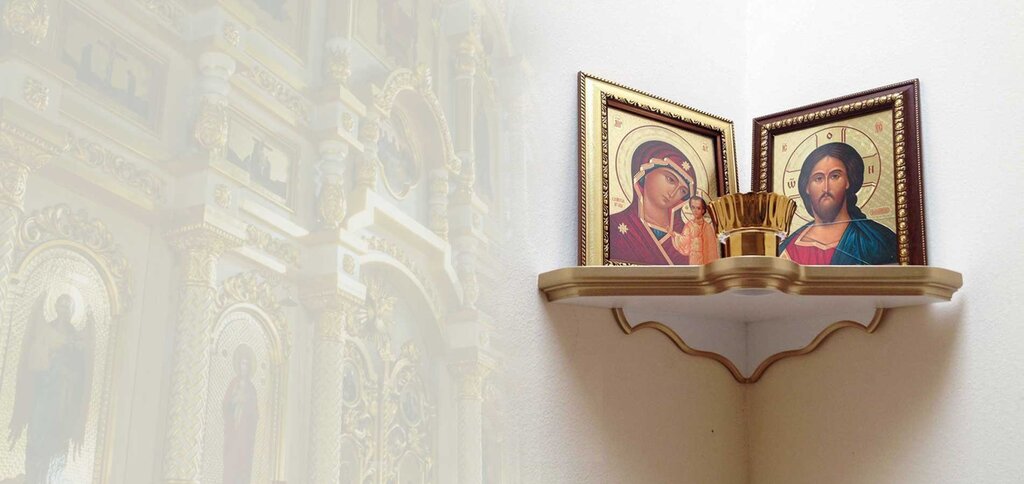 Corner shelf for icons