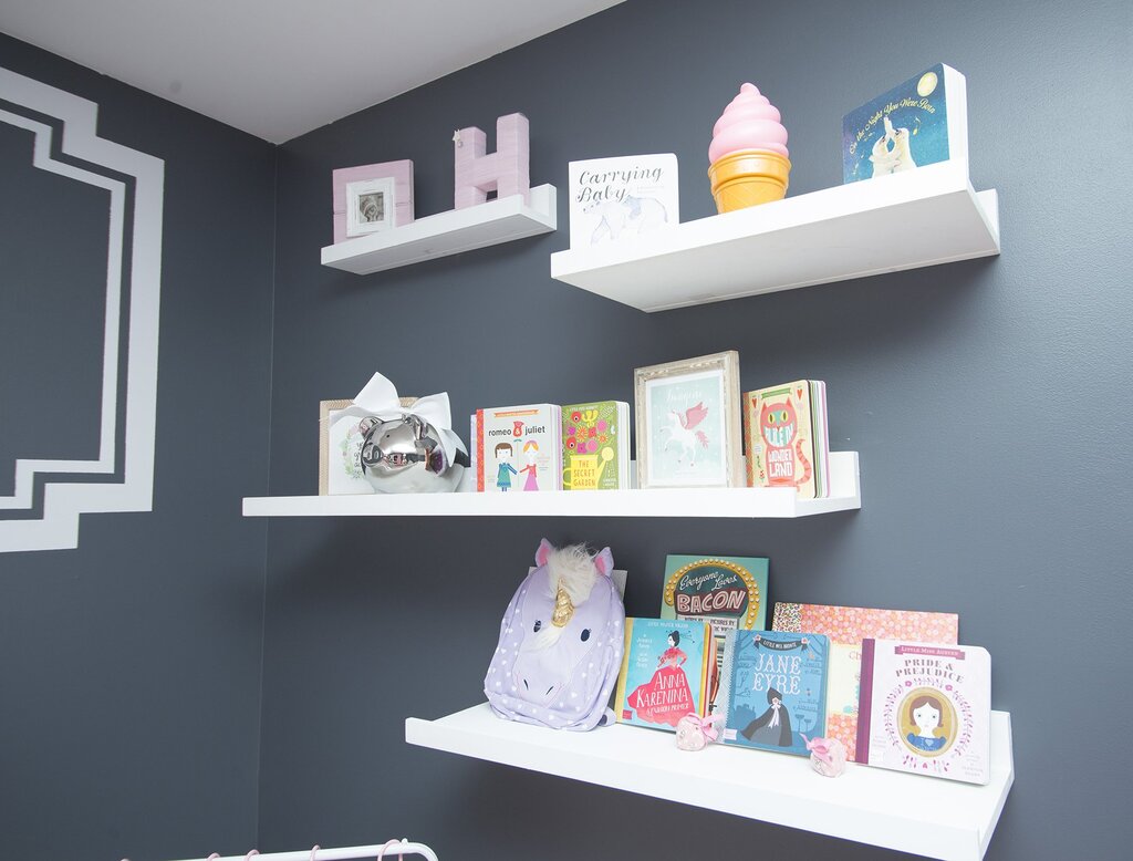 Shelves for the children's room