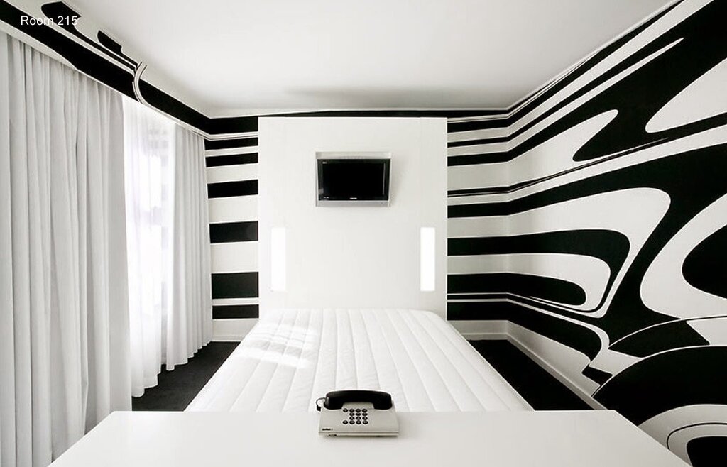 Stripes on the ceiling