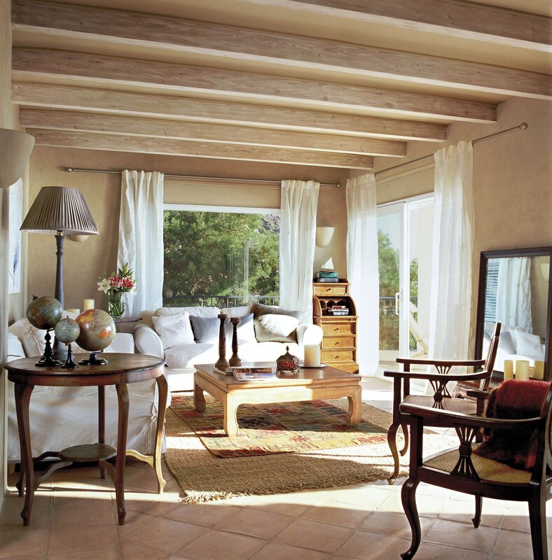 The ceiling on the veranda with beams