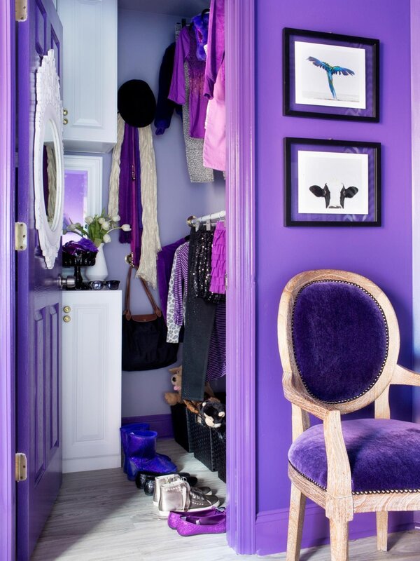 The hallway in purple