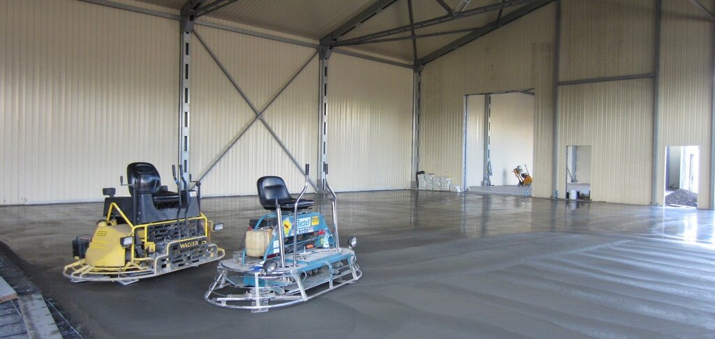 Industrial concrete floors