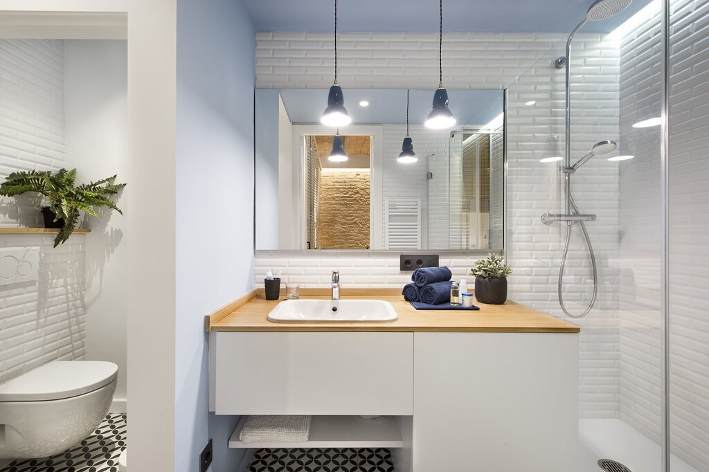 A simple bathroom in an apartment