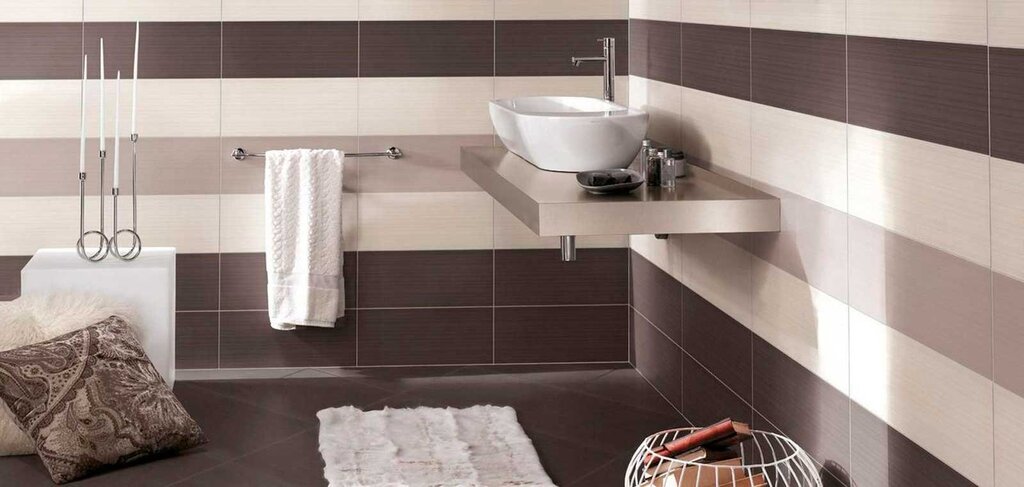 Rectangular tile for the bathroom