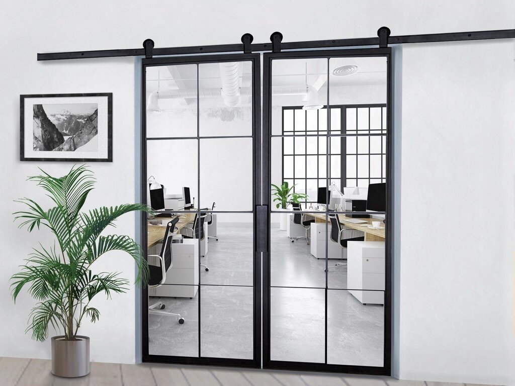 Sliding doors in the interior