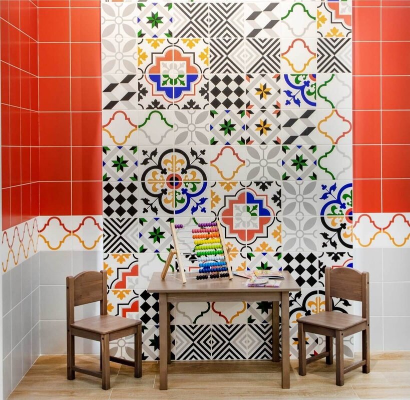 Colorful tiles in the bathroom