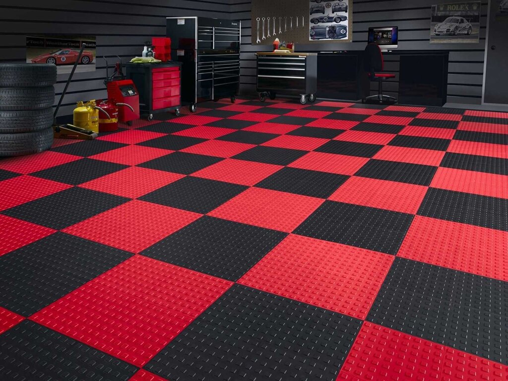 Rubber flooring for the garage