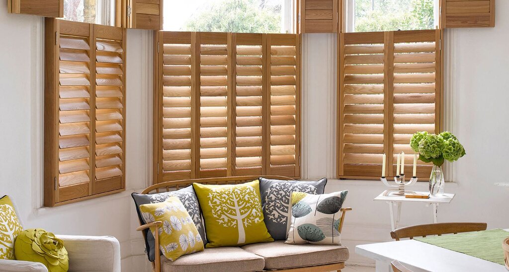 Rolf window shutters