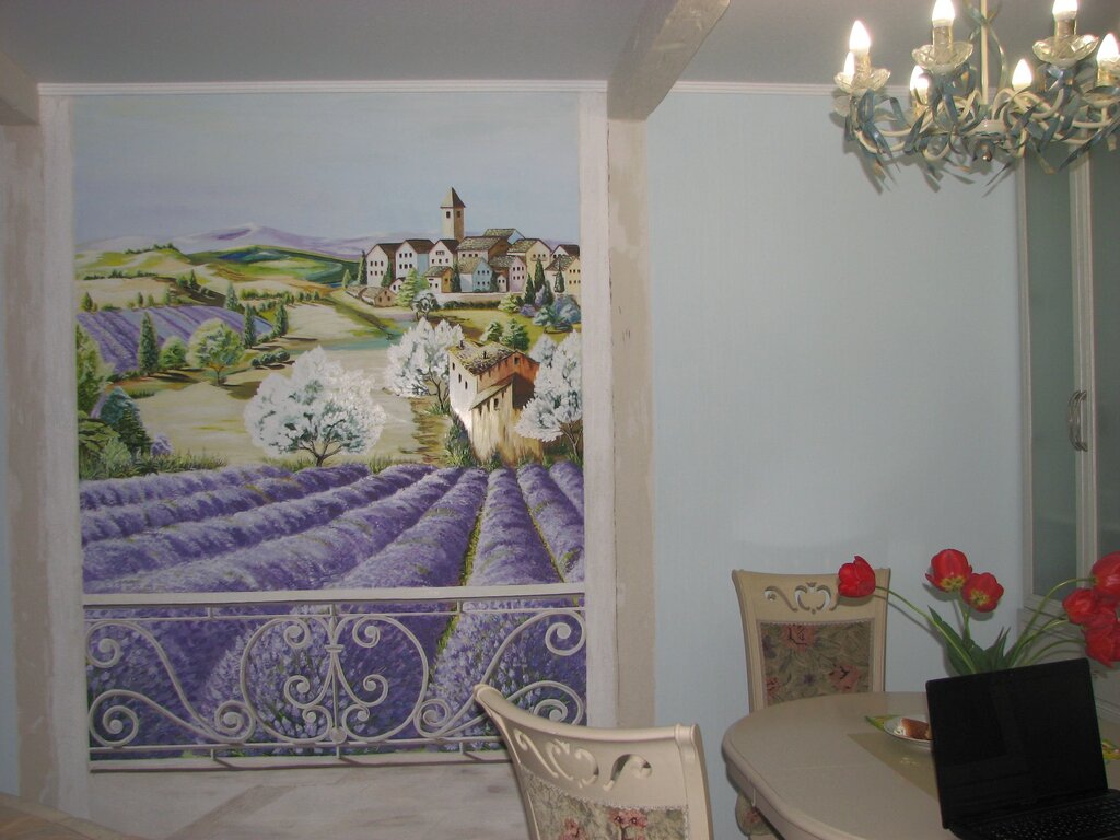 Wall painting in Provence style