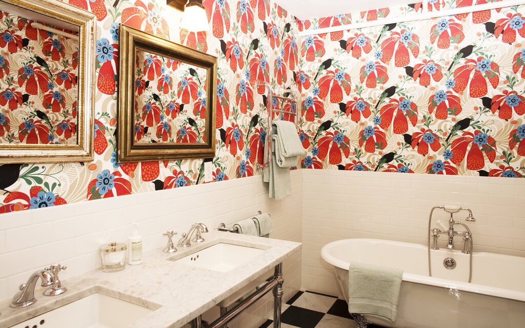 Self-adhesive film for bathroom walls