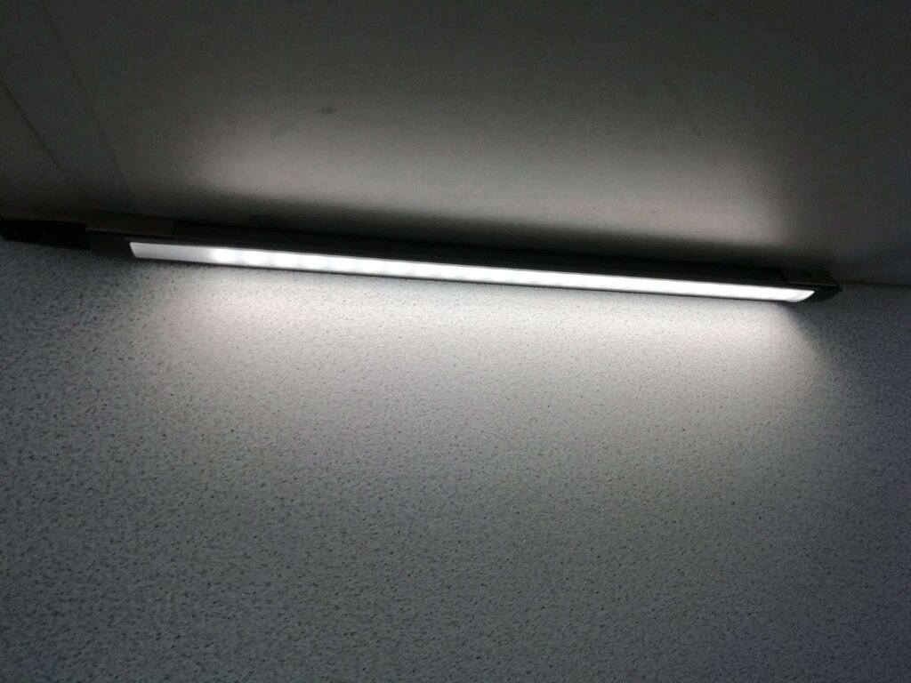 Touch lamp for the kitchen