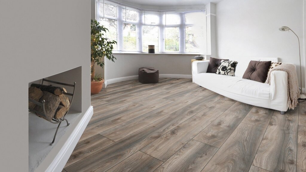 Gray laminate in the apartment interior