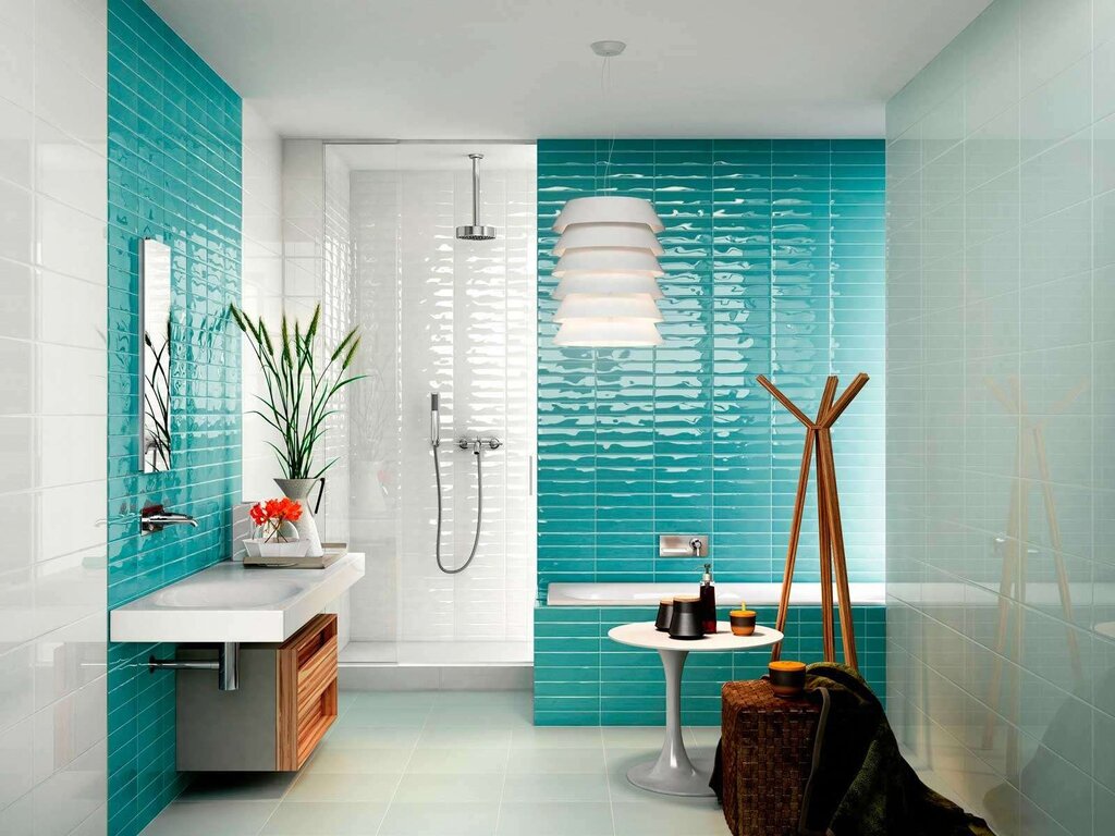 Gray-turquoise bathroom