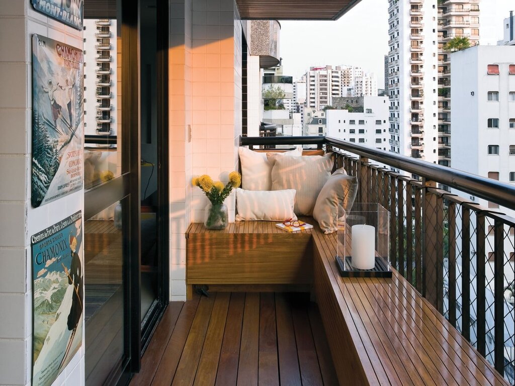 Wide balcony