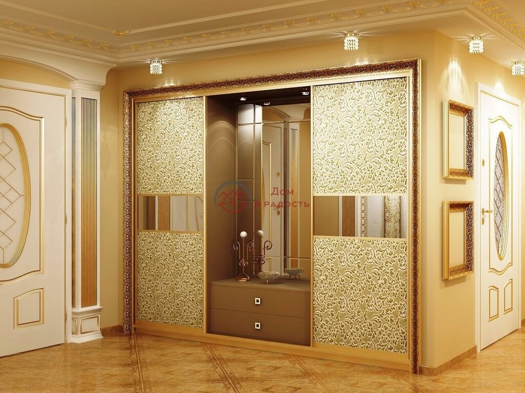 Wardrobe in the hallway