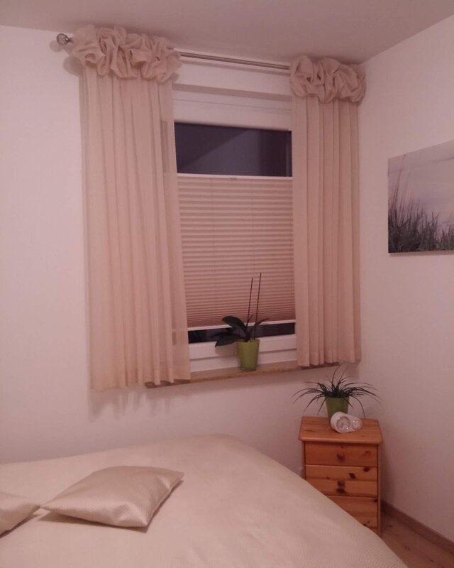 Curtains for a small window in the bedroom