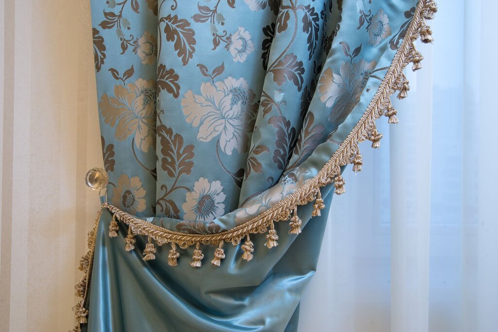 Lined curtains