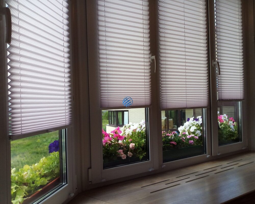 Pleated blinds for the balcony