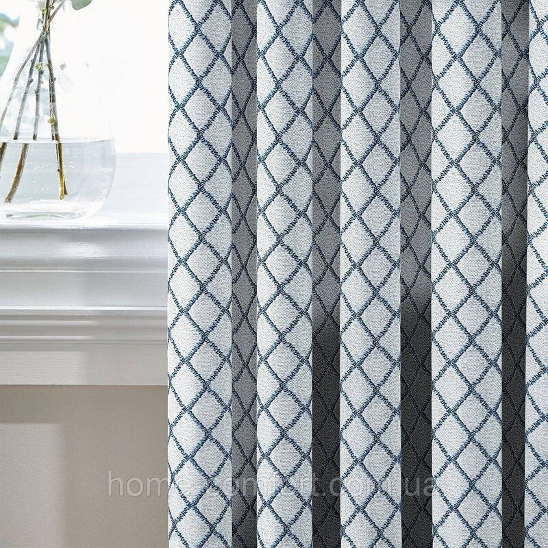 Diamond pattern curtains