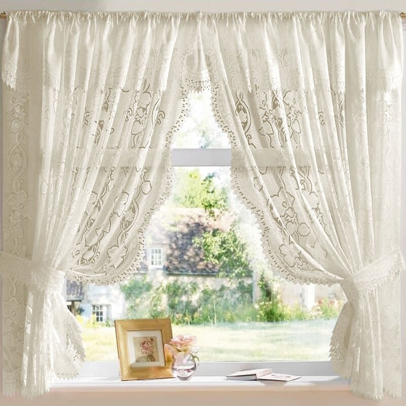 Curtains with lace in Provence style