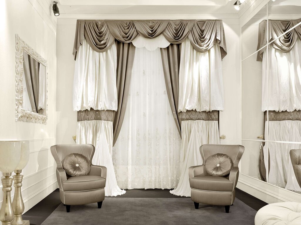 Italian-style curtains