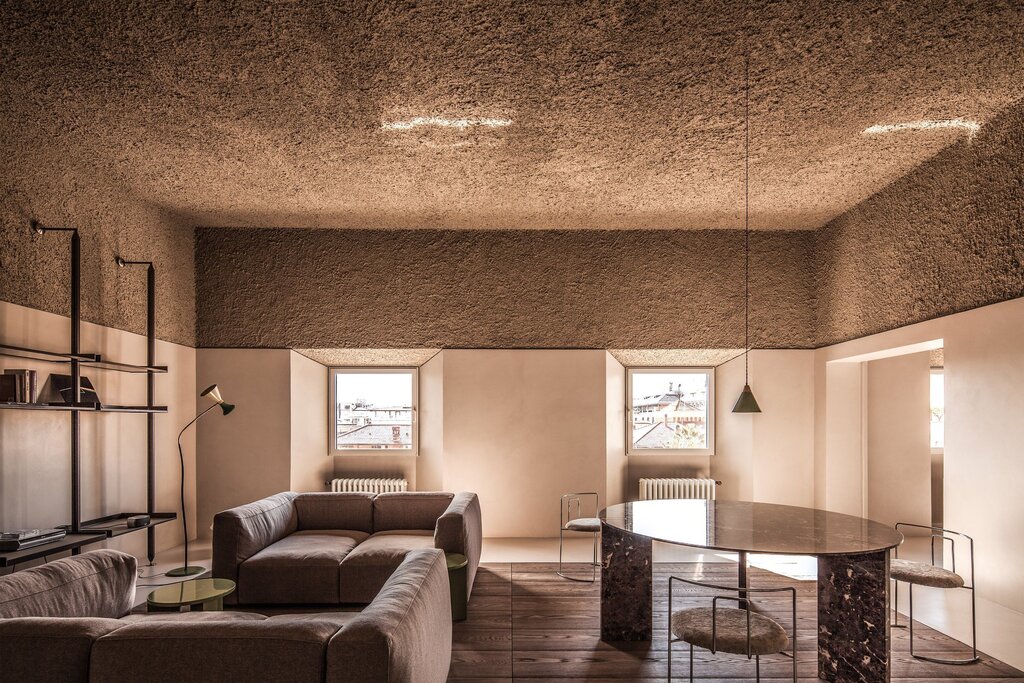 Ceiling plaster