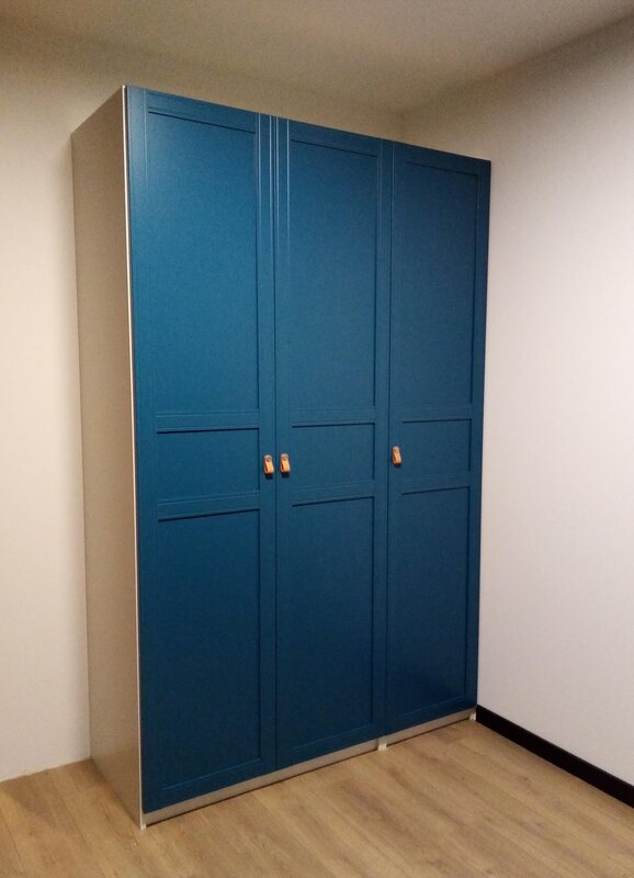 Blue Ikea wardrobe 45 фото