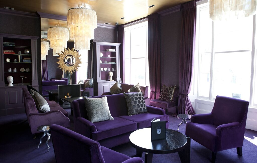 Lilac interior