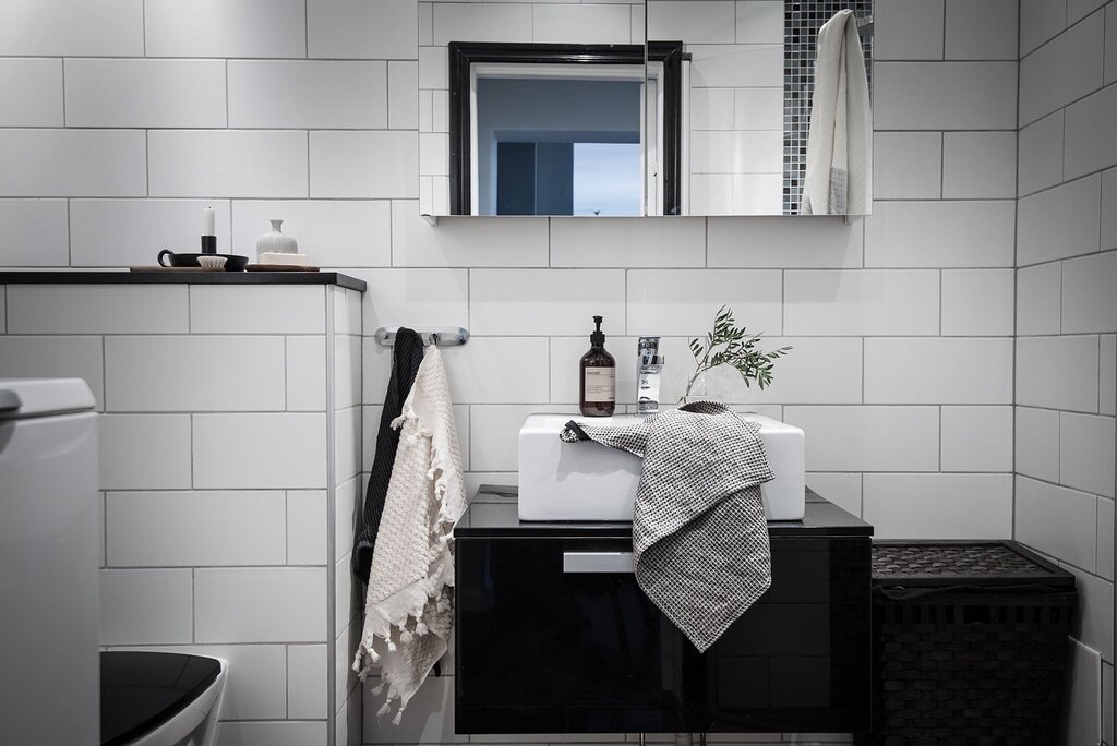 Scandi loft bathroom