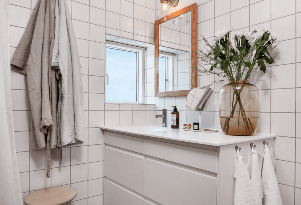 Scandinavian style in the bathroom