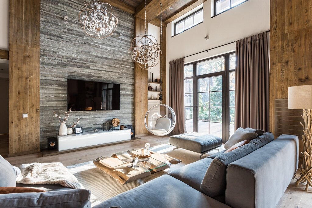 The combination of white and wood in the interior