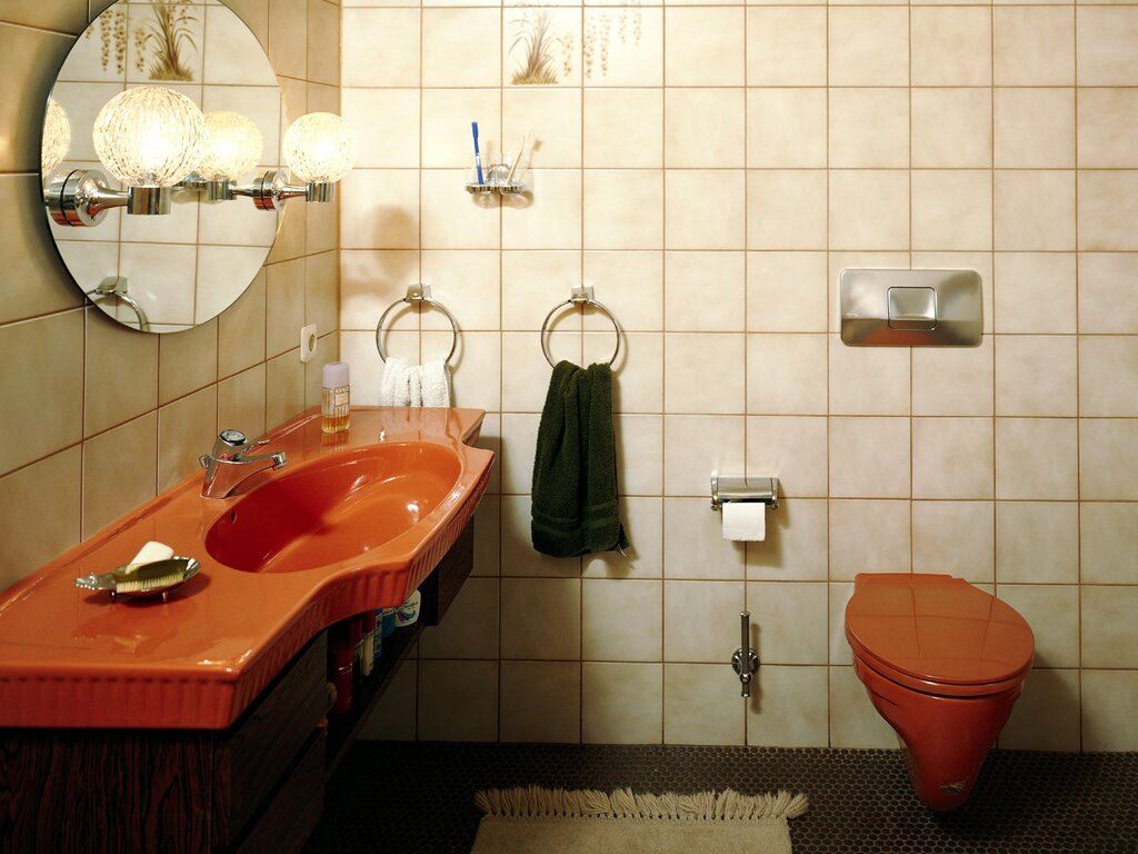 Soviet bathroom