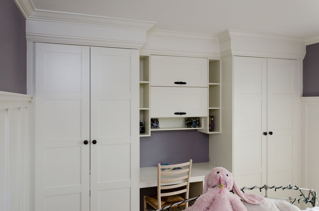 A modern wardrobe for a children's room