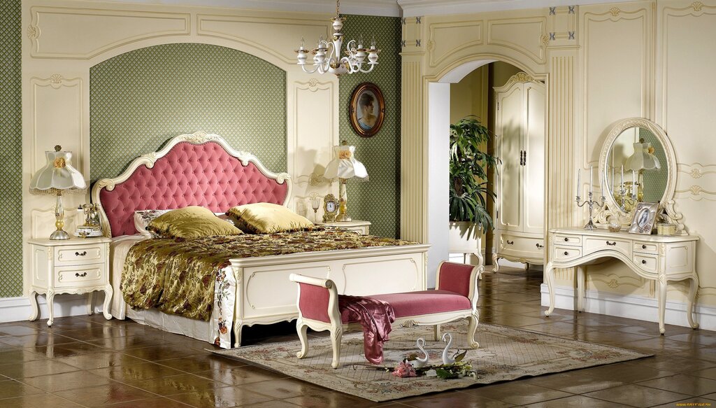 Classic bedroom suite