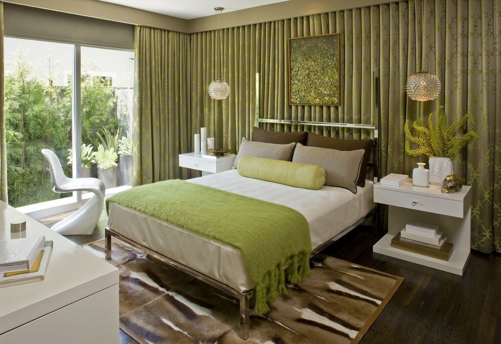 A bedroom in pistachio color