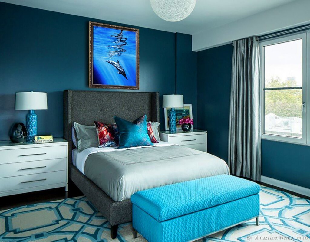 A bedroom in gray and blue tones