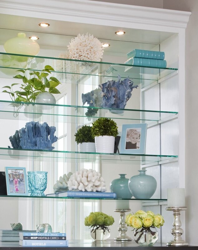 Glass shelves for flowers