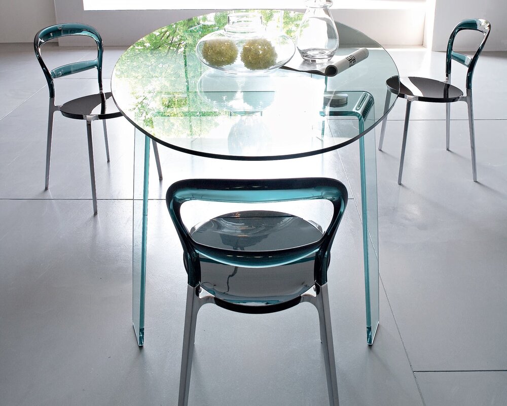 Glass table for the kitchen