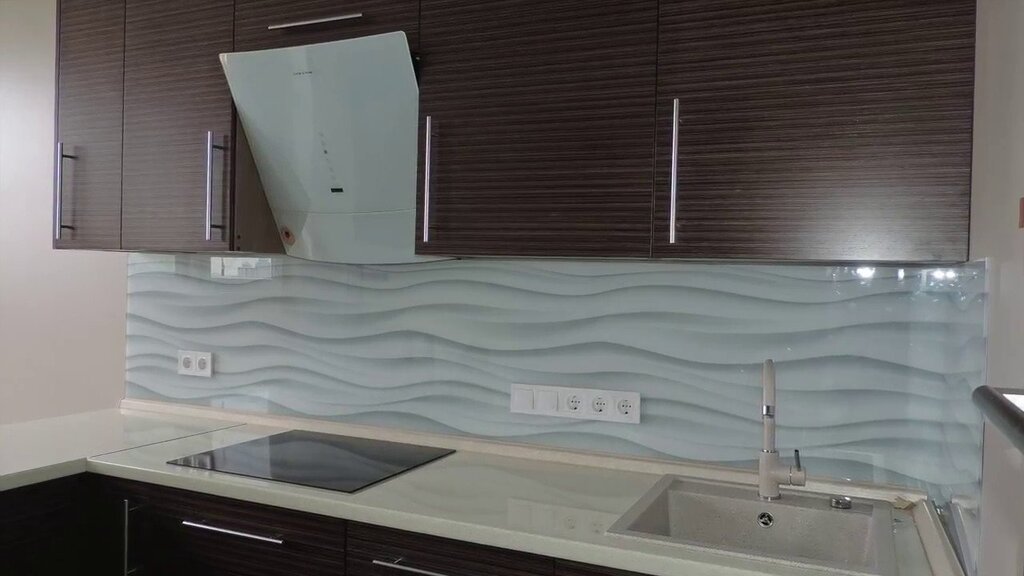 Wall panel wave