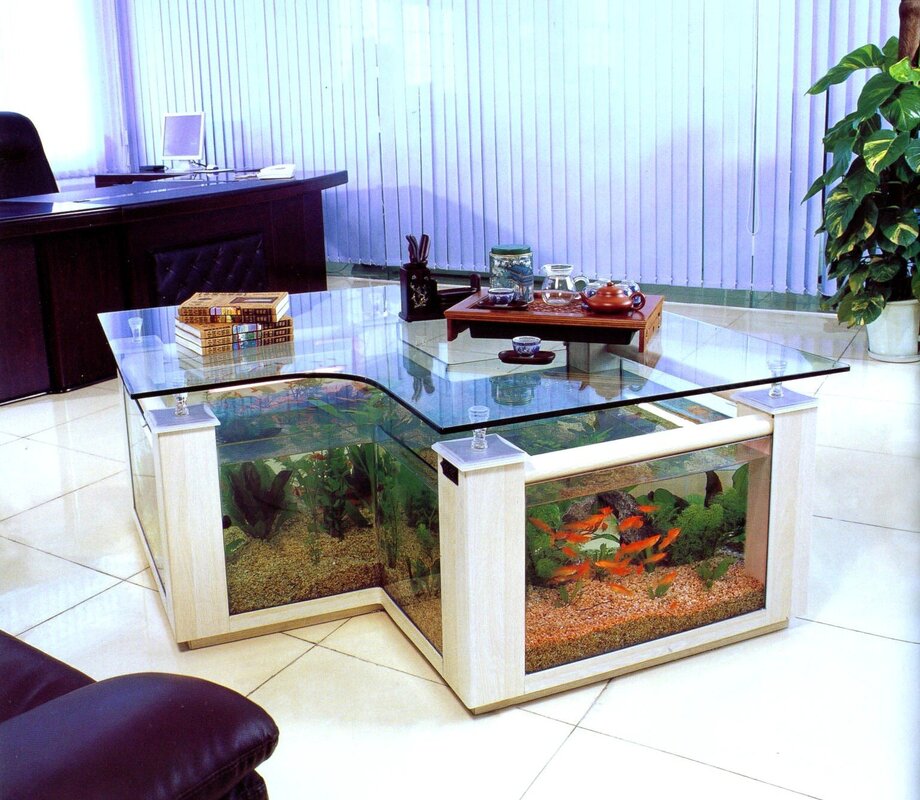 Aquarium table