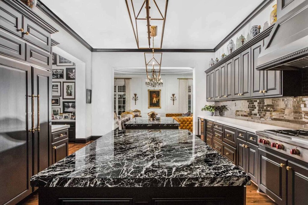 A countertop in black marble for the kitchen