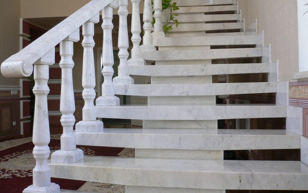 Marble steps