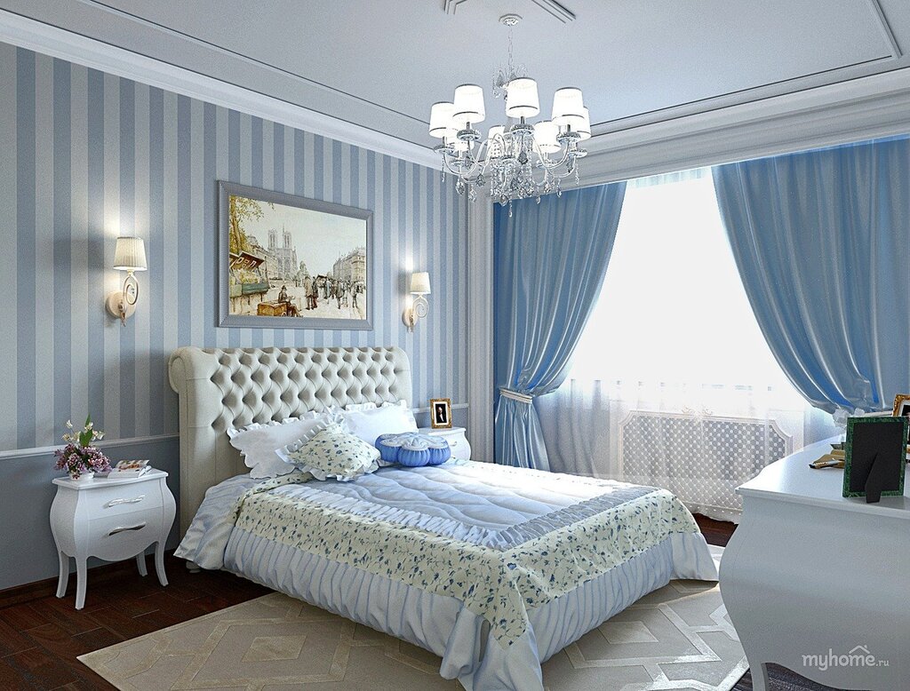 Light blue wallpaper in the interior