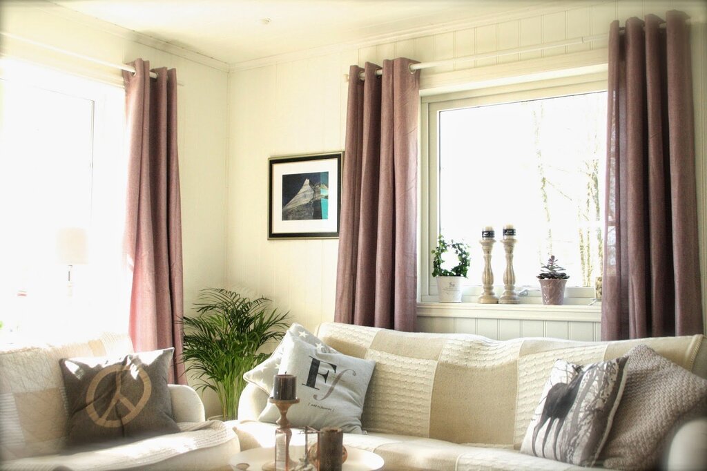 Light brown curtains in the interior