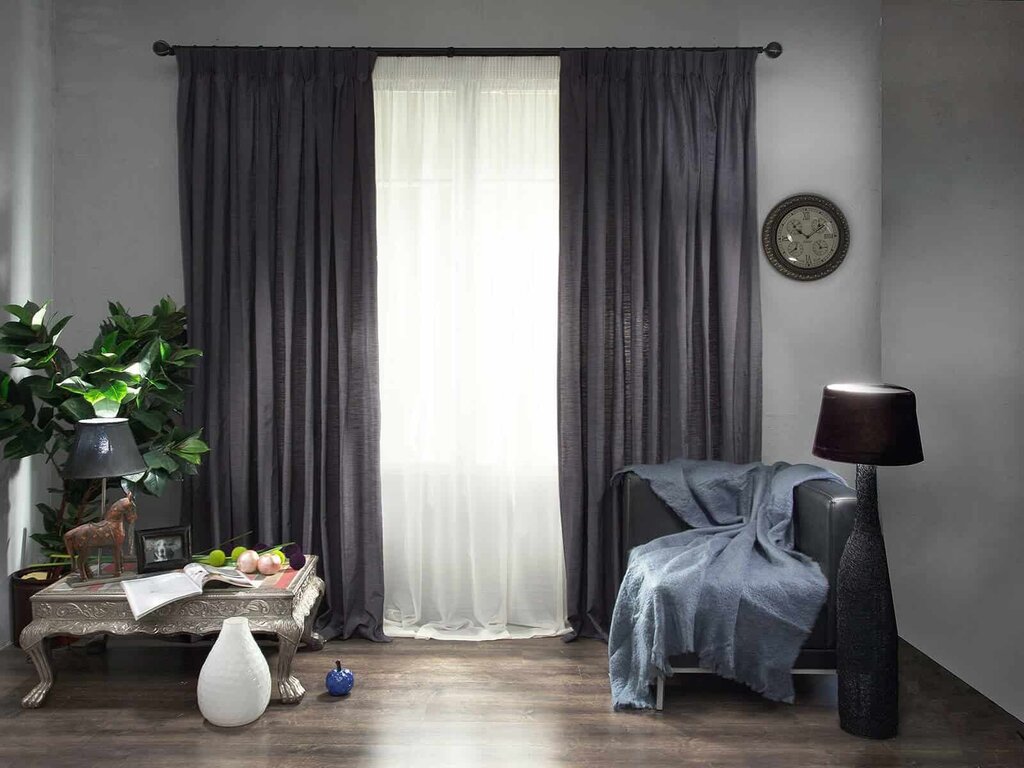 Light gray curtains