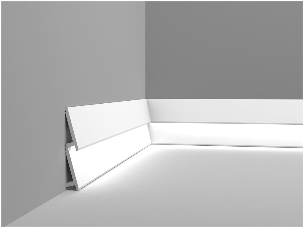 Light skirting board