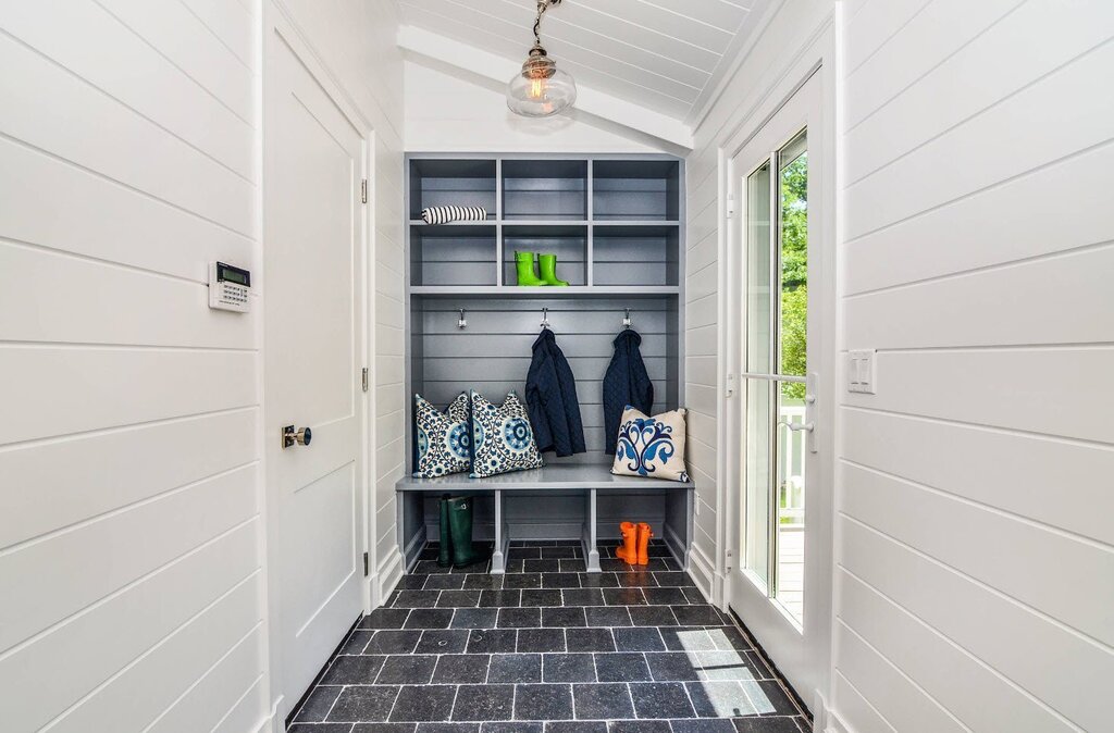 The vestibule in a private house inside